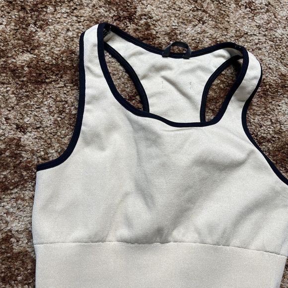 Oiselle Sports Bra Women's Size Small Tan - Picture 2 of 7